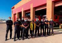La vicepresidenta de la Diputación, Maria Josep Amigó, ha visitado el parque de bomberos de Sagunto